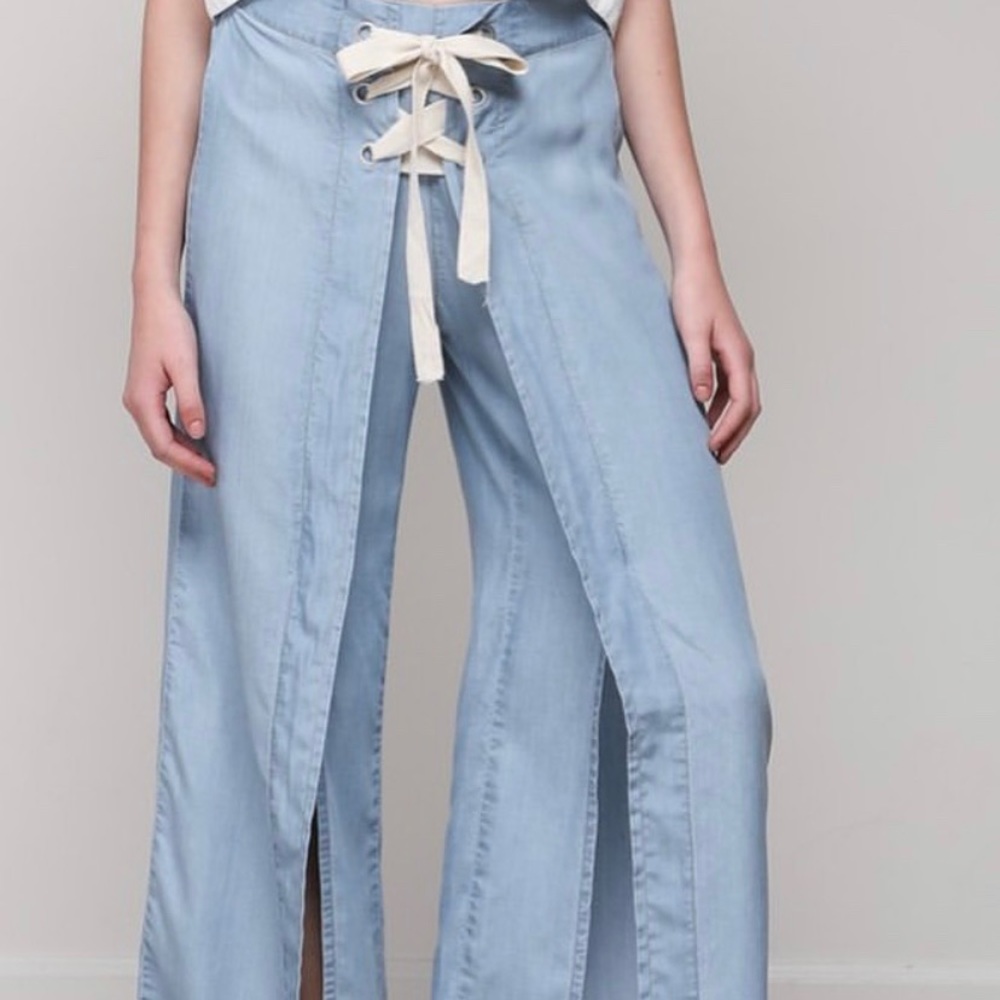 Cute Chambord tie pants